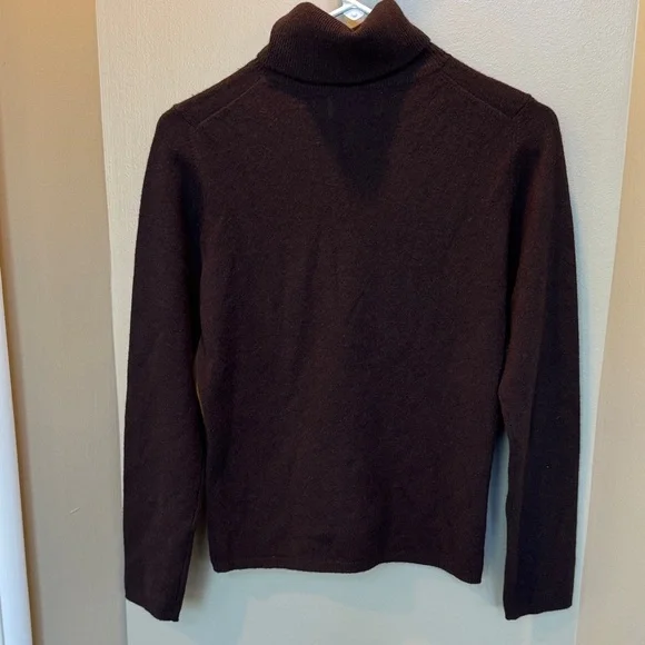 Sutton Studio Bloomingdale’s Brown Cashmere Sweater small good condition - Picture 3 of 3
